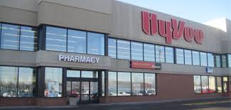 Hy-Vee Sets Goal of $1 Million to Help Local Food Banks