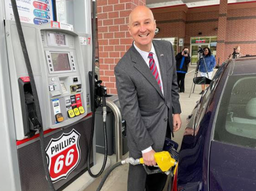 Ricketts: Retailers Offering High Ethanol Blends Can Now Apply for Tax Credits