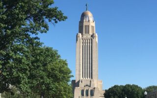 Nebraska Lawmakers Advance Tax Cut Bill From Opening Round of Debate