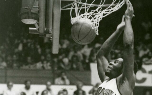 Former Husker Basketball Great Andre Smith Has Died