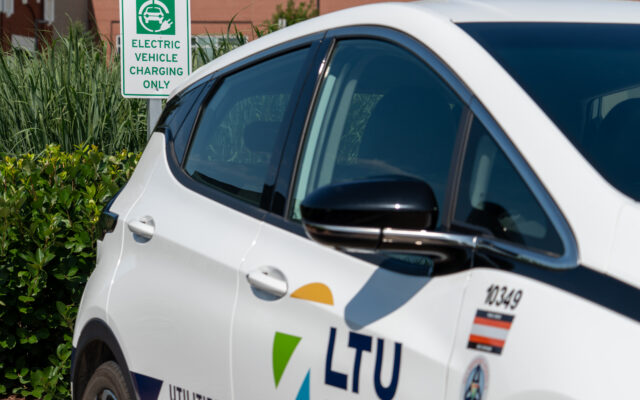 Mayor Announces Electric Vehicle Readiness Plan
